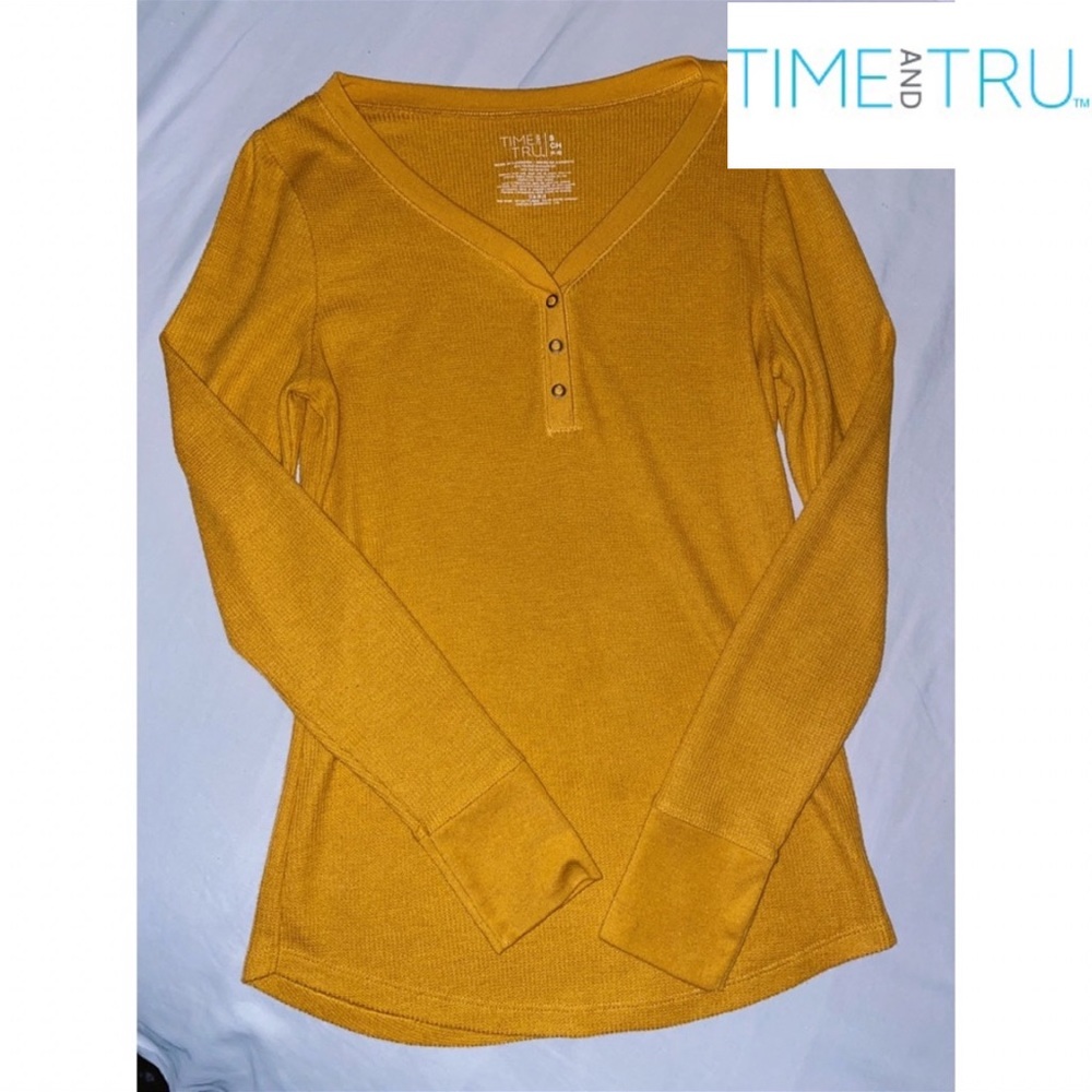 Time & Tru Thermal Top